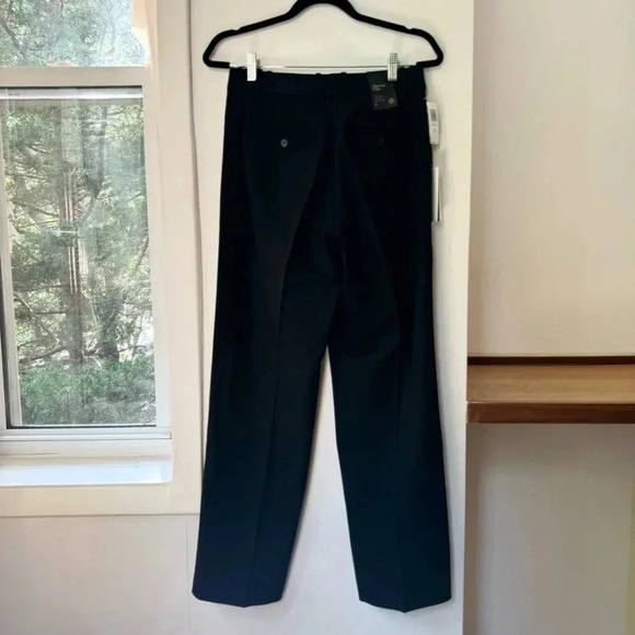 NWT Aritzia Babaton Agency Pant Wool Twill HIgh Waisted Trousers in Black Short - Picture 11 of 16